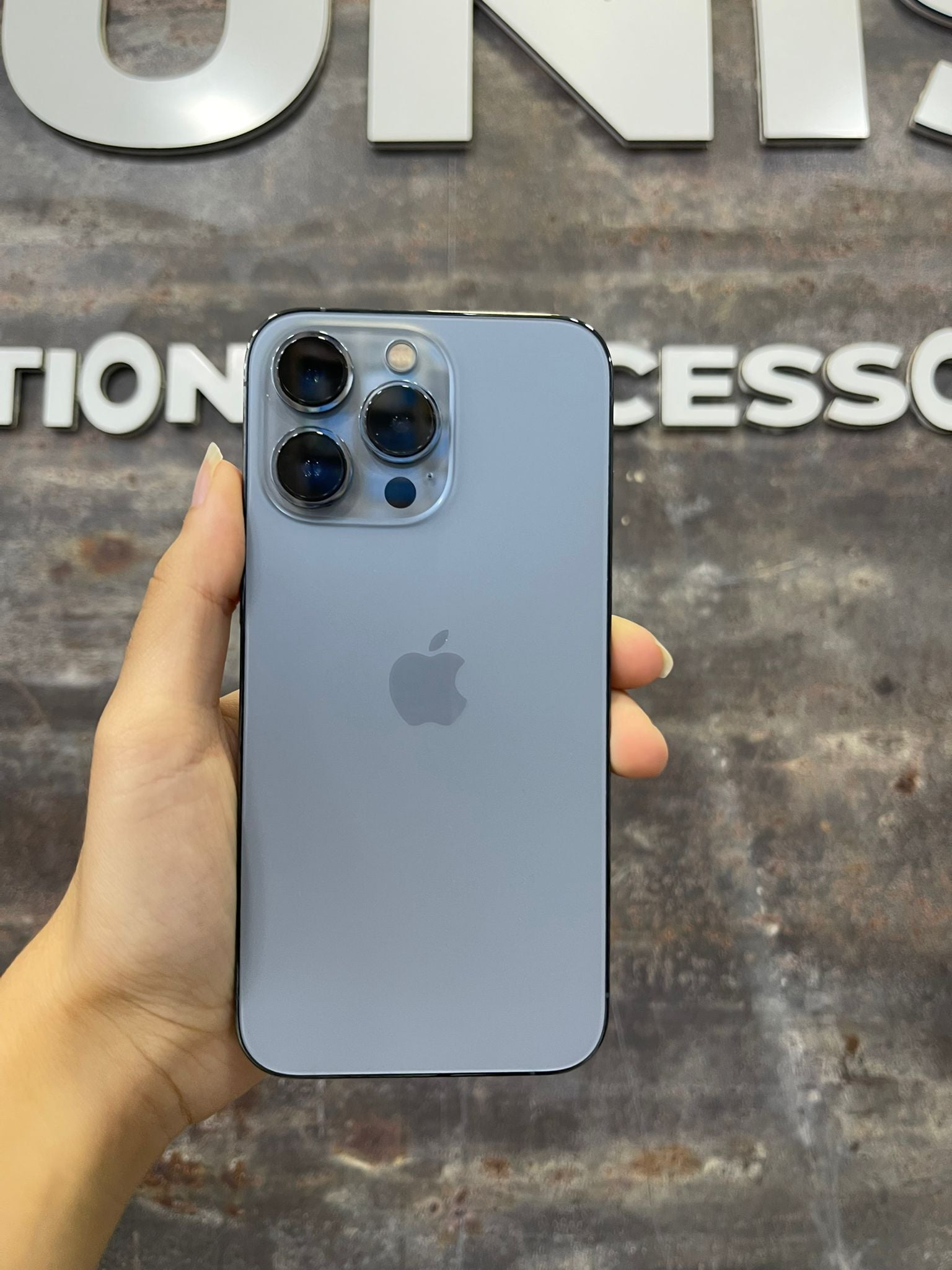iPhone 13 Pro